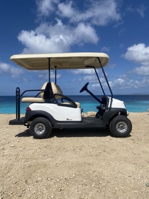 4-seater Club Car golf cart on Bonaire